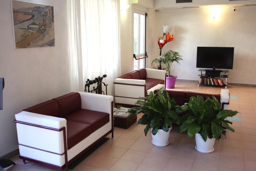 Hotel San Nazario Varazze Bagian luar foto