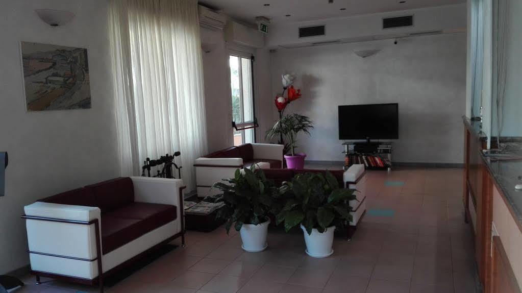 Hotel San Nazario Varazze Bagian luar foto